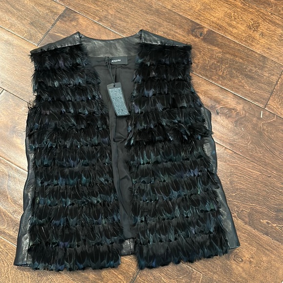 Feather Vest - Picture 1 of 5
